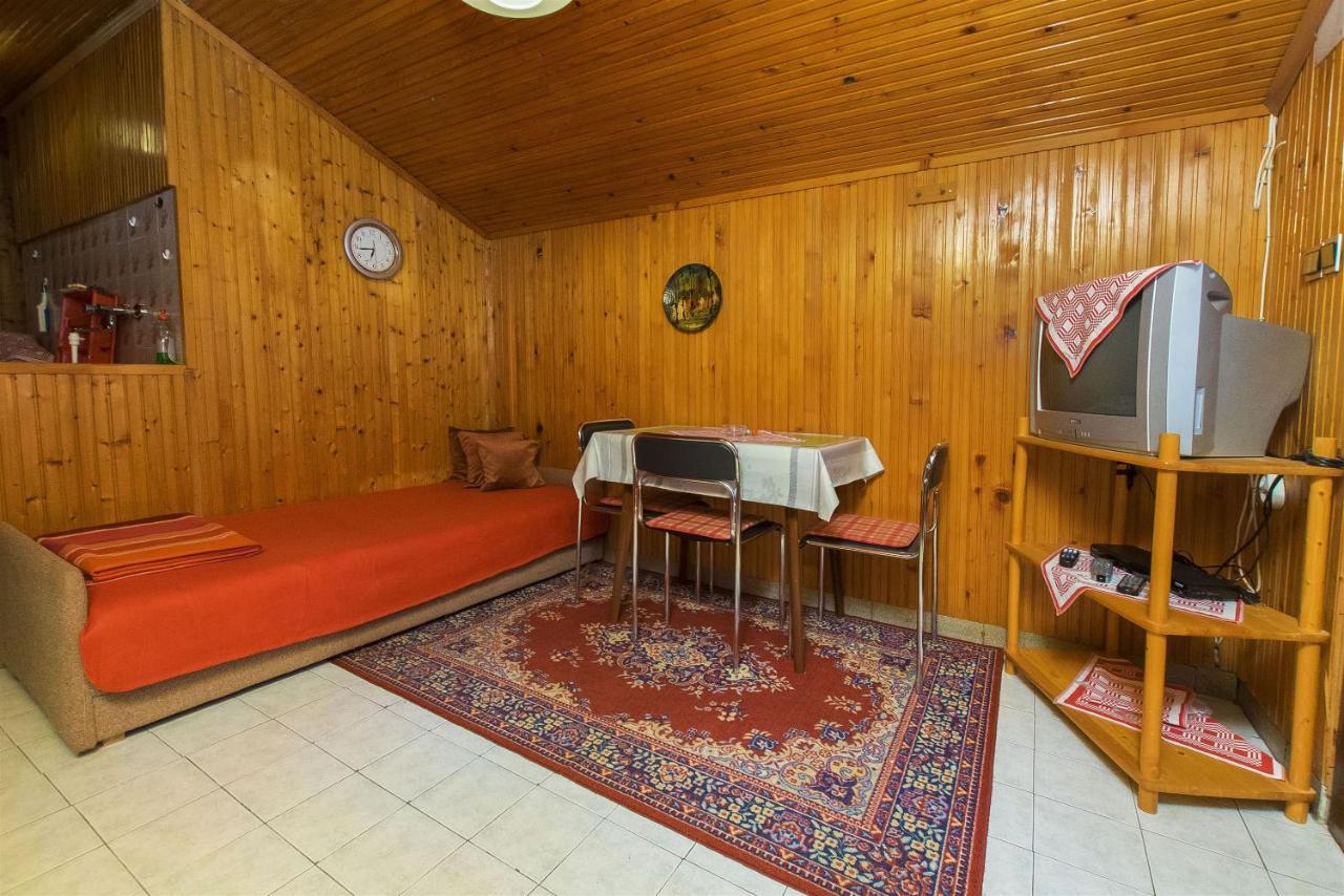Apartments Pavlina Starigrad Paklenica Exterior foto